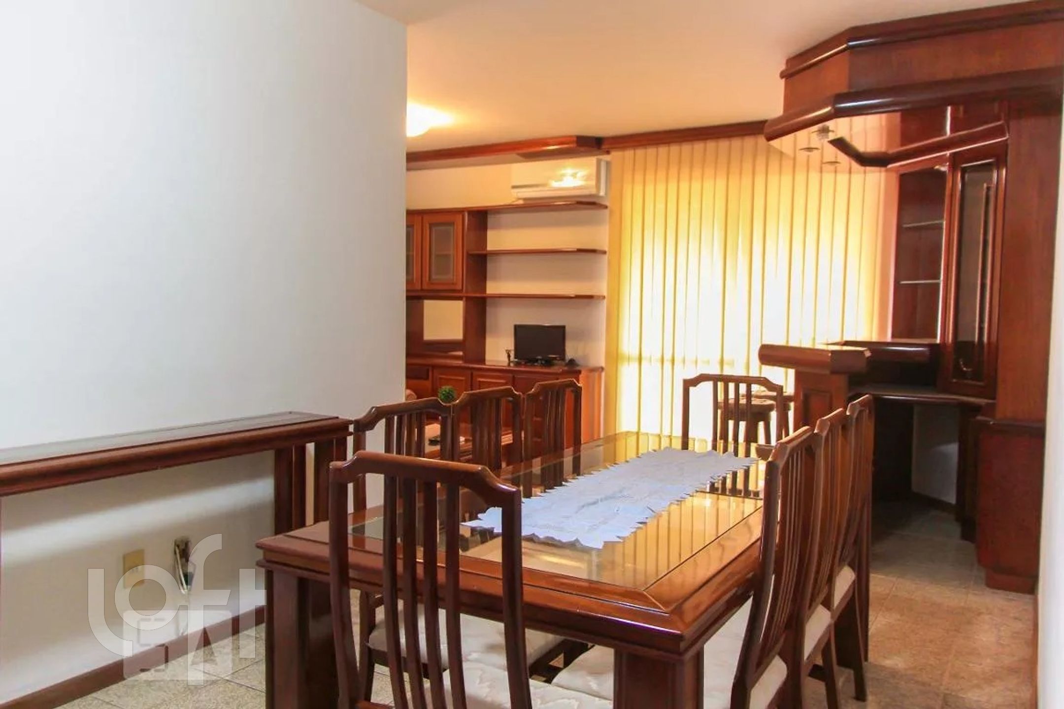 Apartamentos com 97m², 3 quartos, 2 suítes, 1 garagem, no bairro Centro em Florianópolis