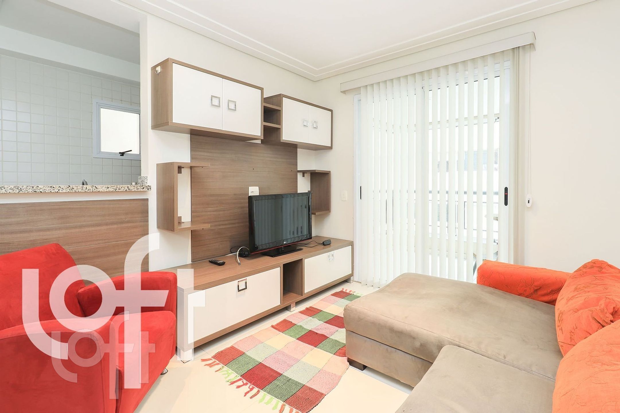 Apartamento à venda com 2 quartos, 71m² - Foto 1