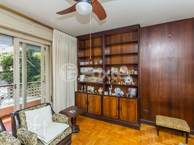 Apartamento com 190m², 4 dormitórios, 1 vaga, Rio Branco em Porto Alegre