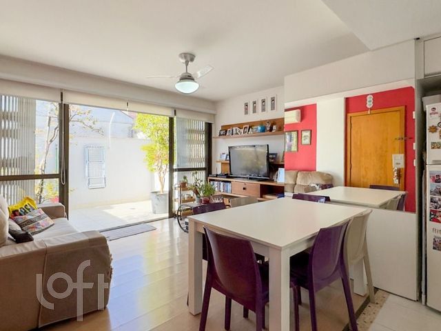 Apartamento com 75m², 2 dormitórios, 1 vaga, Rio Branco em Porto Alegre