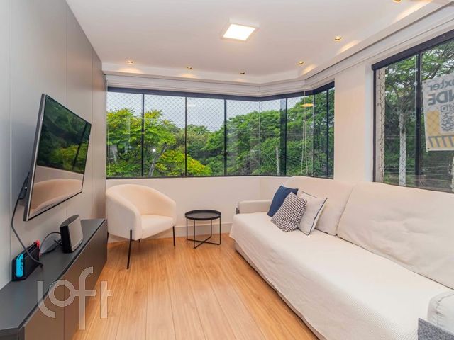 Apartamento com 99m², 3 dormitórios, 1 suíte, 2 vagas, Vila Ipiranga em Porto Alegre