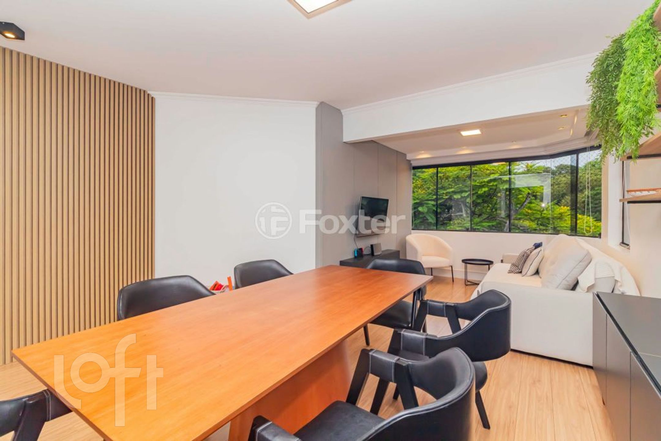 Apartamento com 99m², 3 dormitórios, 1 suíte, 2 vagas, Vila Ipiranga em Porto Alegre