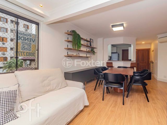 Apartamento com 99m², 3 dormitórios, 1 suíte, 2 vagas, Vila Ipiranga em Porto Alegre