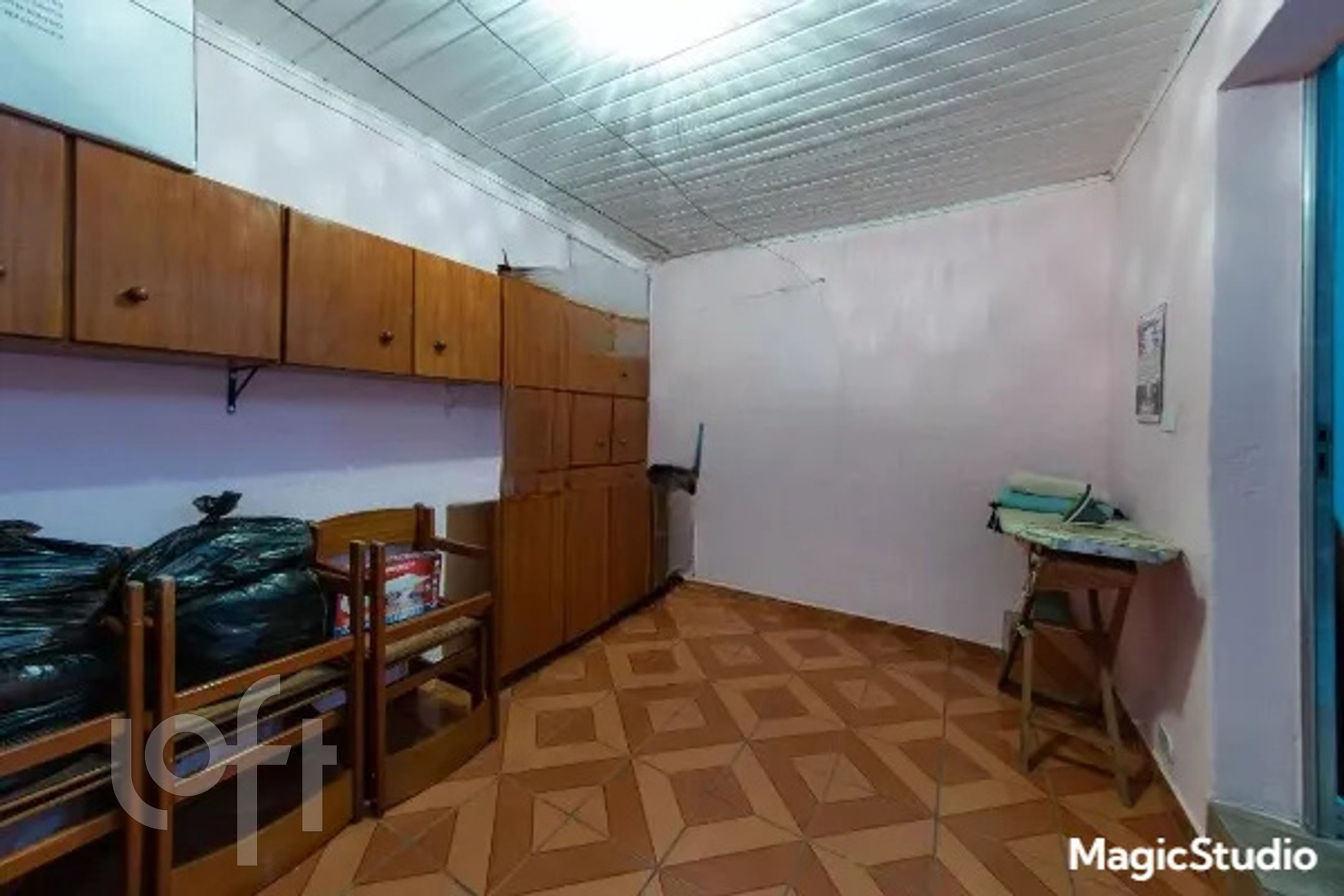 Casa à venda com 4 quartos, 200m² - Foto 8