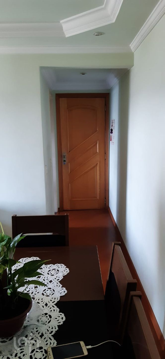 Apartamento à venda com 2 quartos, 60m² - Foto 8