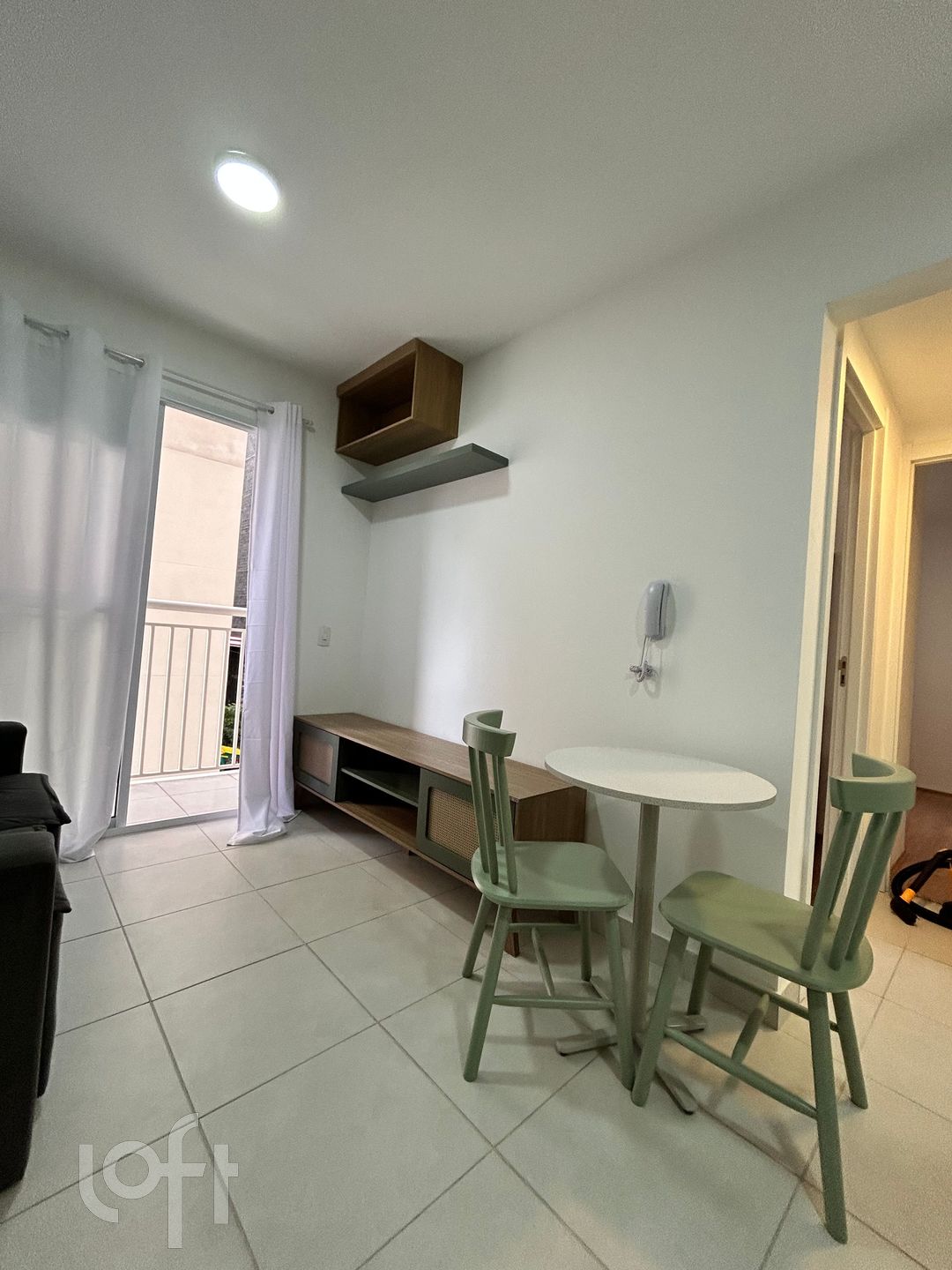 Apartamento à venda com 2 quartos, 35m² - Foto 3