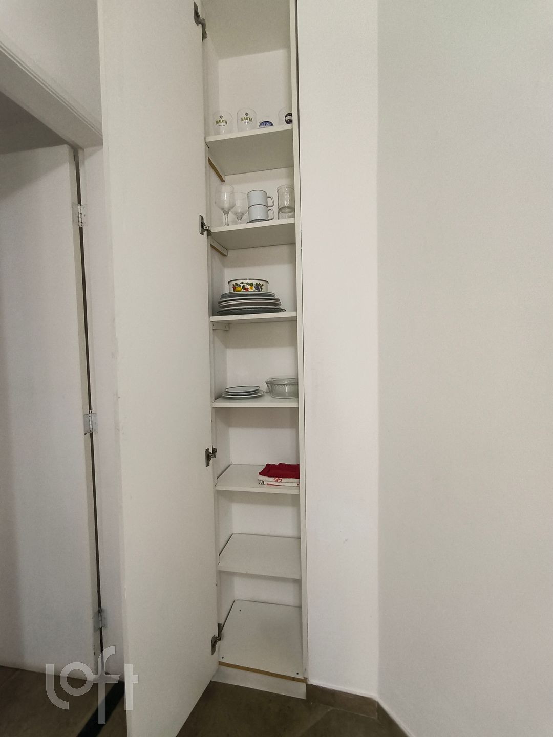 Apartamento à venda com 1 quarto, 42m² - Foto 7