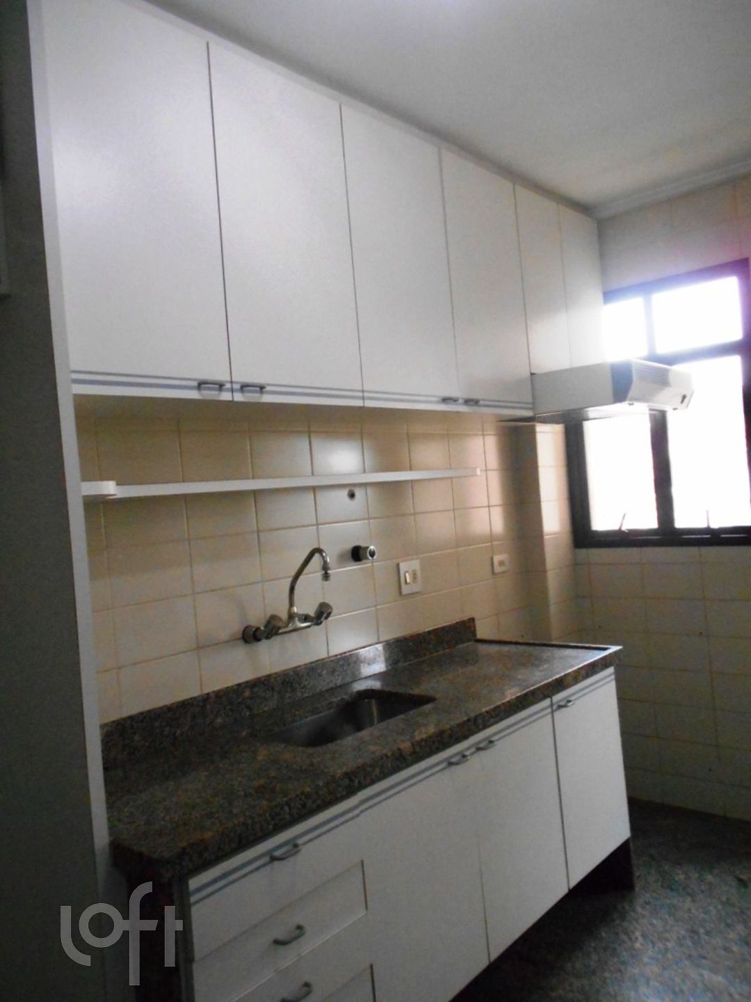 Apartamento à venda com 3 quartos, 103m² - Foto 1