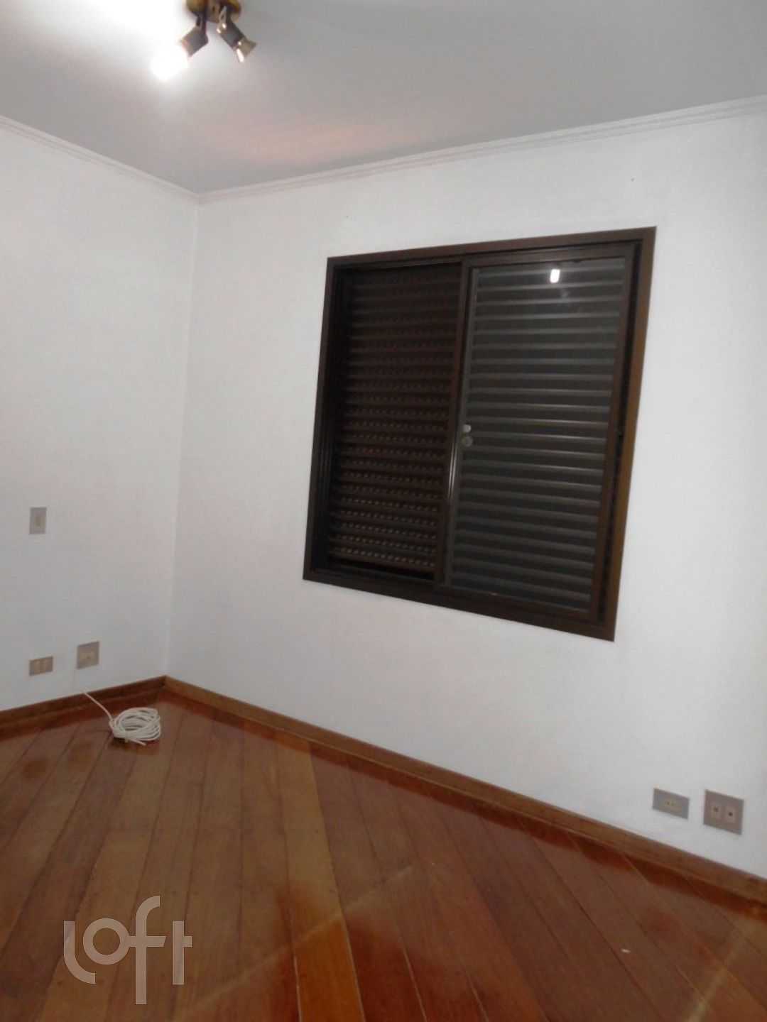 Apartamento à venda com 3 quartos, 103m² - Foto 2