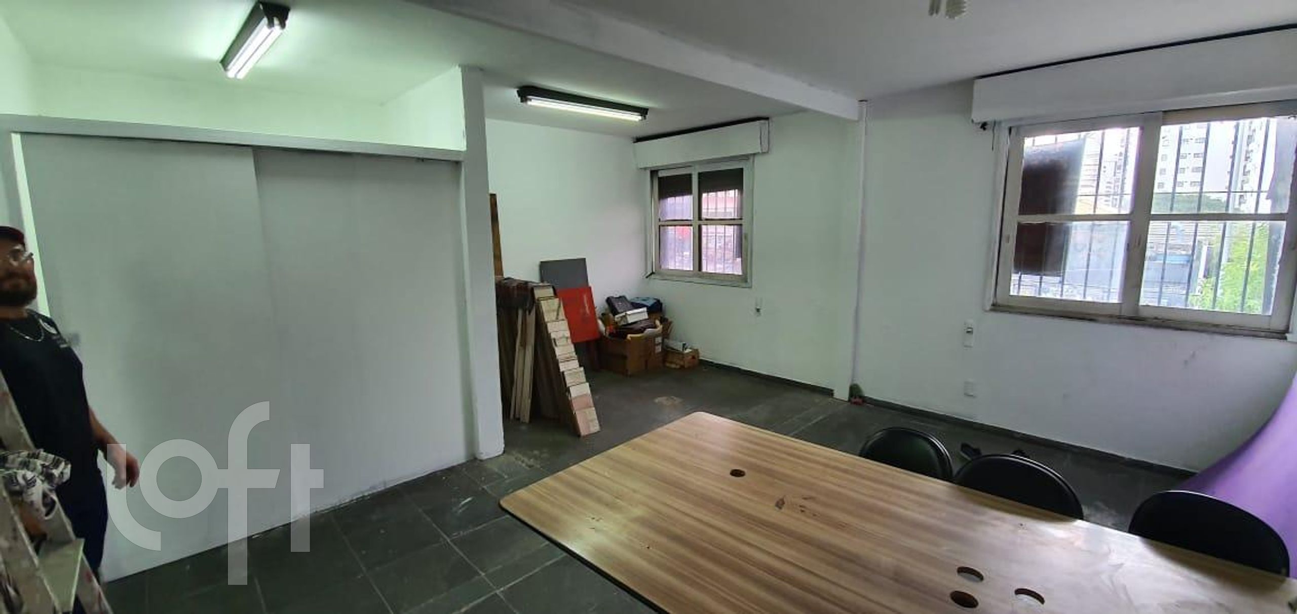 Casa à venda com 9 quartos, 220m² - Foto 3