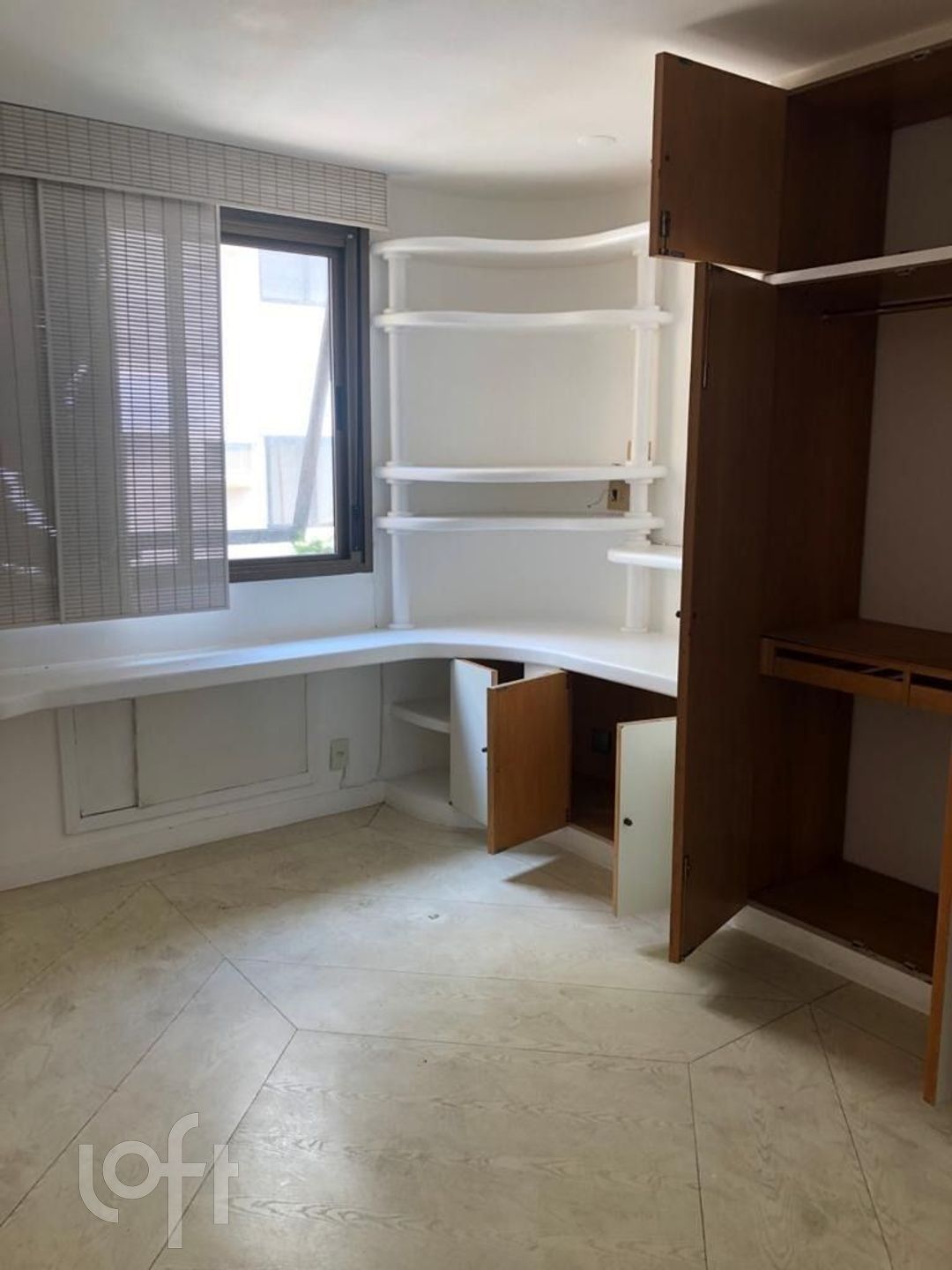 Apartamento à venda com 3 quartos, 280m² - Foto 10