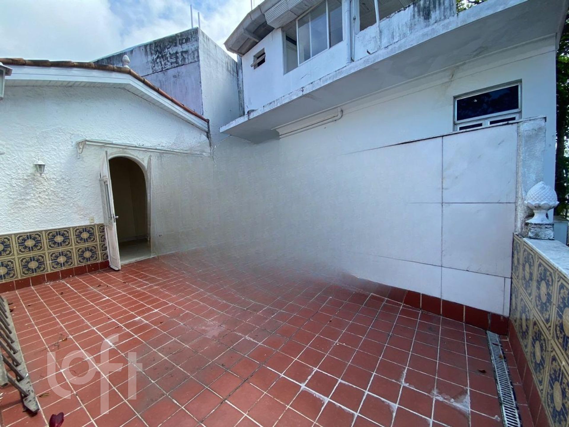 Casa à venda com 4 quartos, 300m² - Foto 16