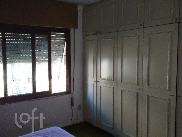 Casa com 182m², 3 dormitórios, 1 suíte, 2 vagas, Cristo Redentor em Porto Alegre