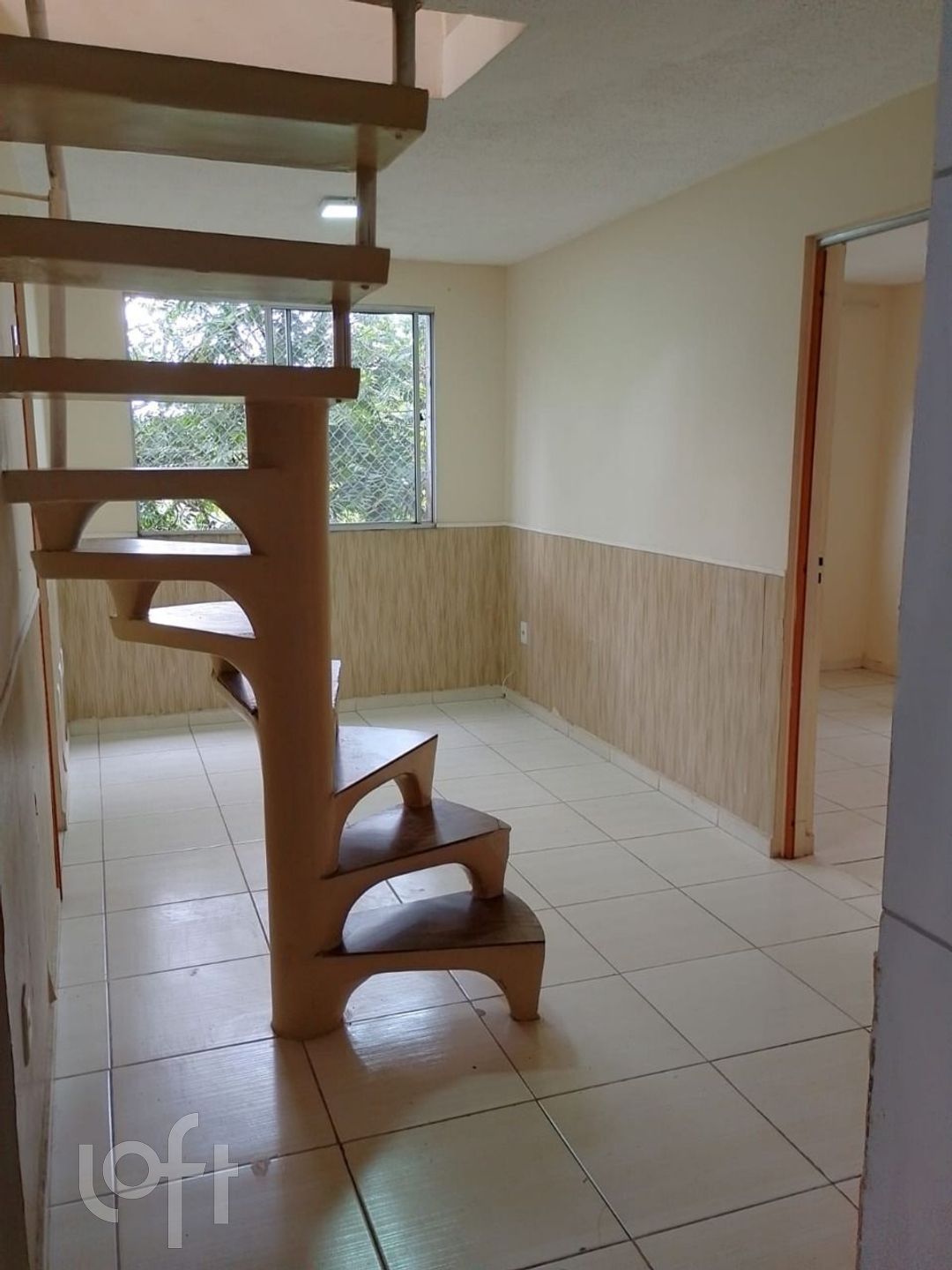 Apartamento à venda com 3 quartos, 96m² - Foto 1