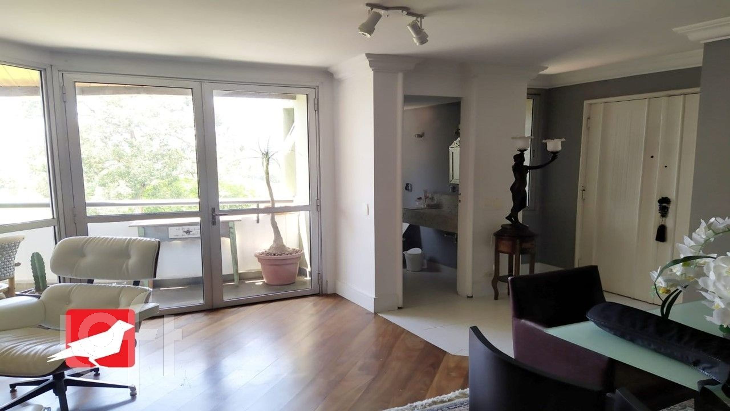 Apartamento à venda com 3 quartos, 165m² - Foto 5