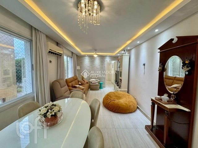 Apartamento com 101m², 3 dormitórios, 2 vagas, Petrópolis em Porto Alegre