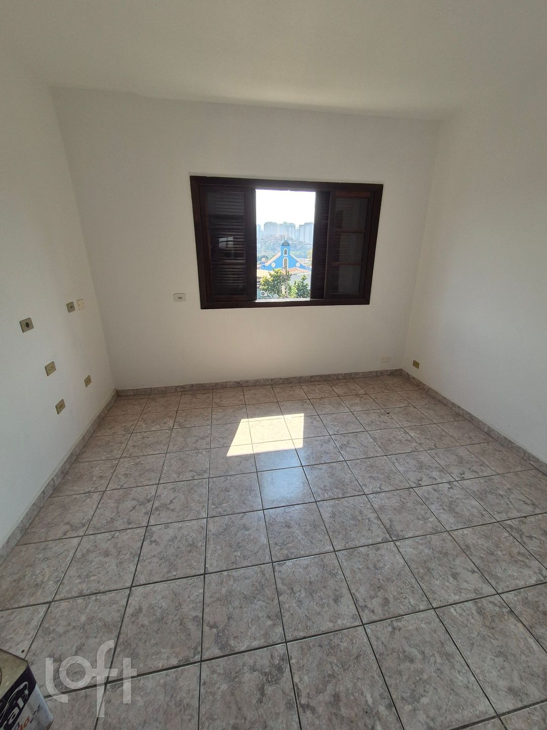 Casa à venda com 6 quartos, 350m² - Foto 11