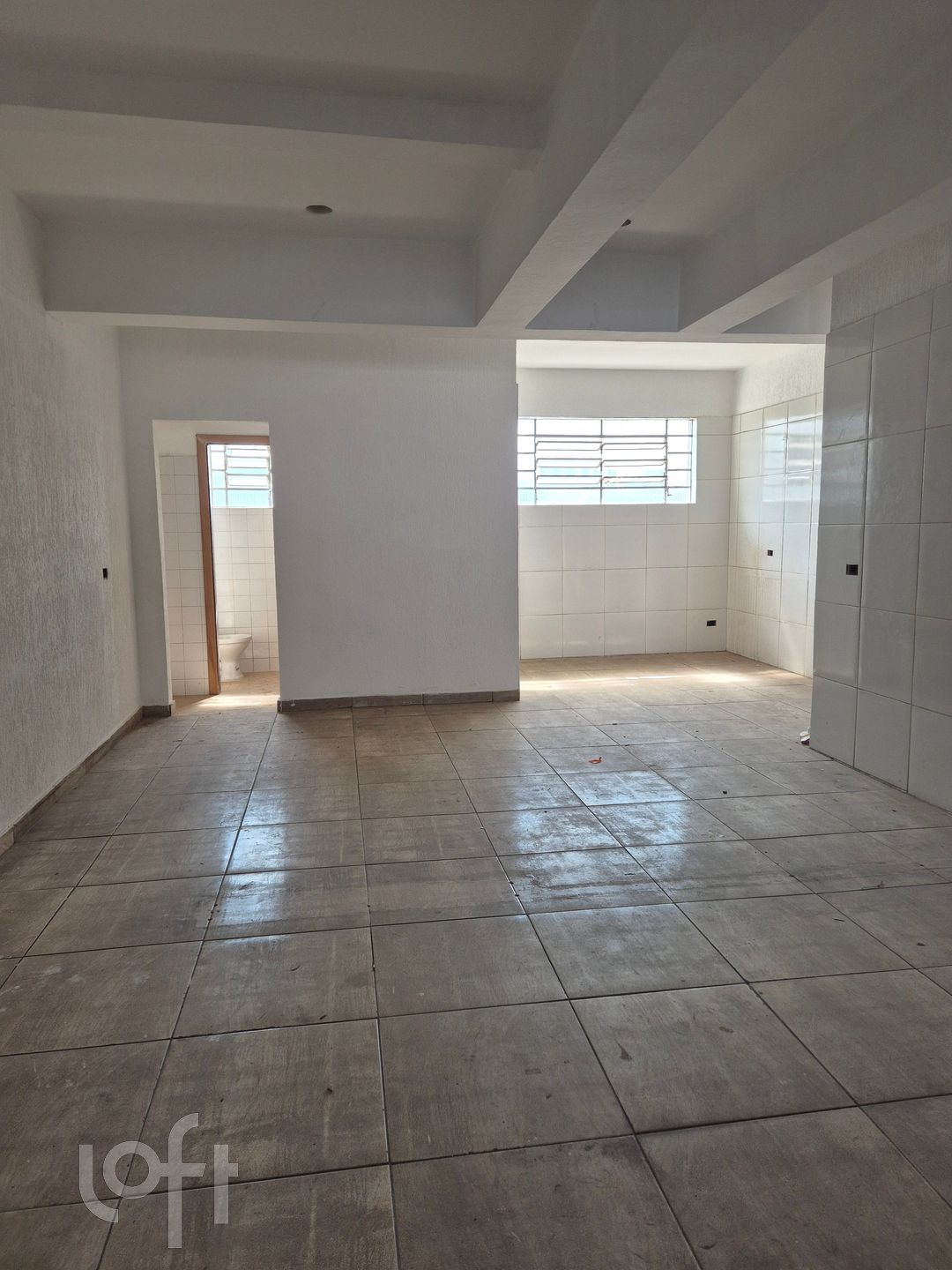 Casa à venda com 6 quartos, 350m² - Foto 14