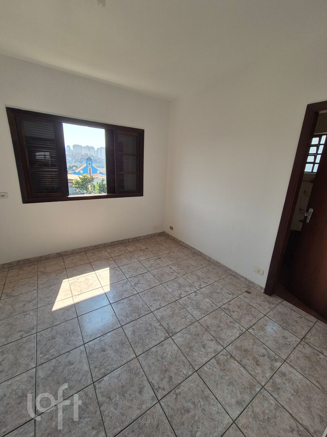 Casa à venda com 6 quartos, 350m² - Foto 12