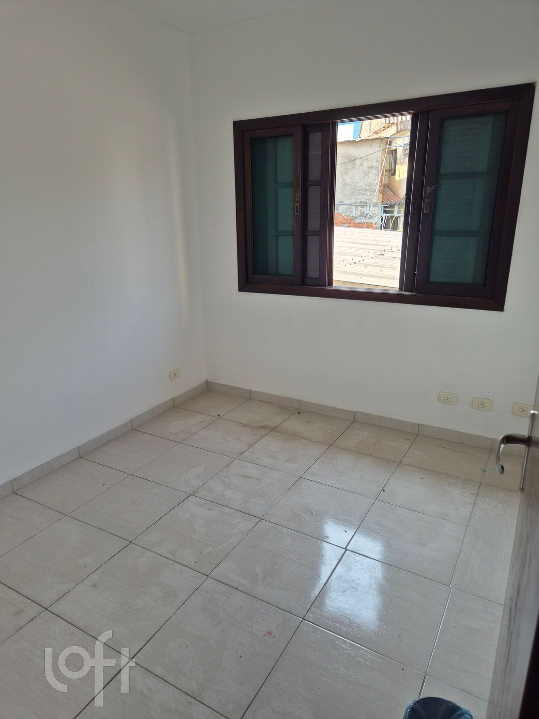 Casa à venda com 6 quartos, 350m² - Foto 9