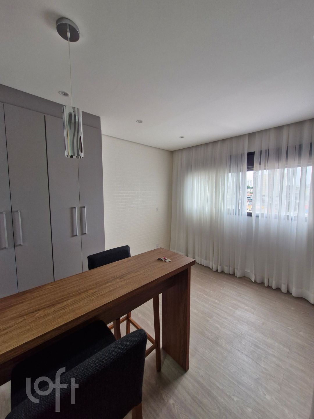 Apartamento à venda com 1 quarto, 29m² - Foto 1