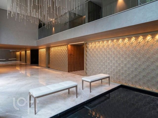 Apartamento com 291m², 4 dormitórios, 1 suíte, 4 vagas, Moinhos de Vento em Porto Alegre