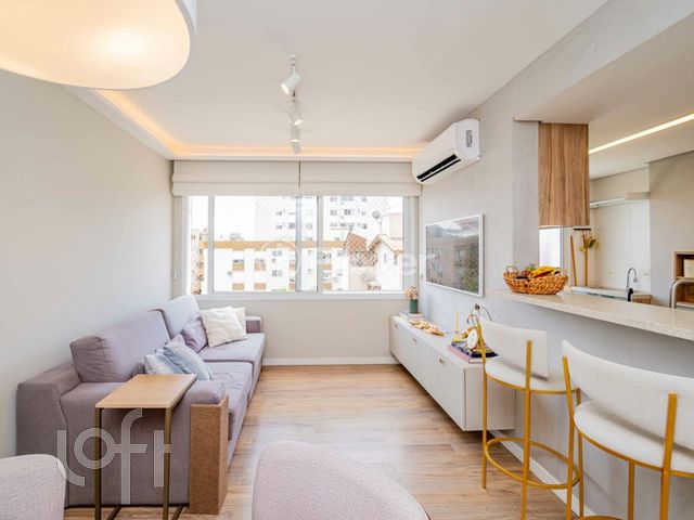 Apartamento com 61m², 2 dormitórios, 1 suíte, 1 vaga, Higienópolis em Porto Alegre