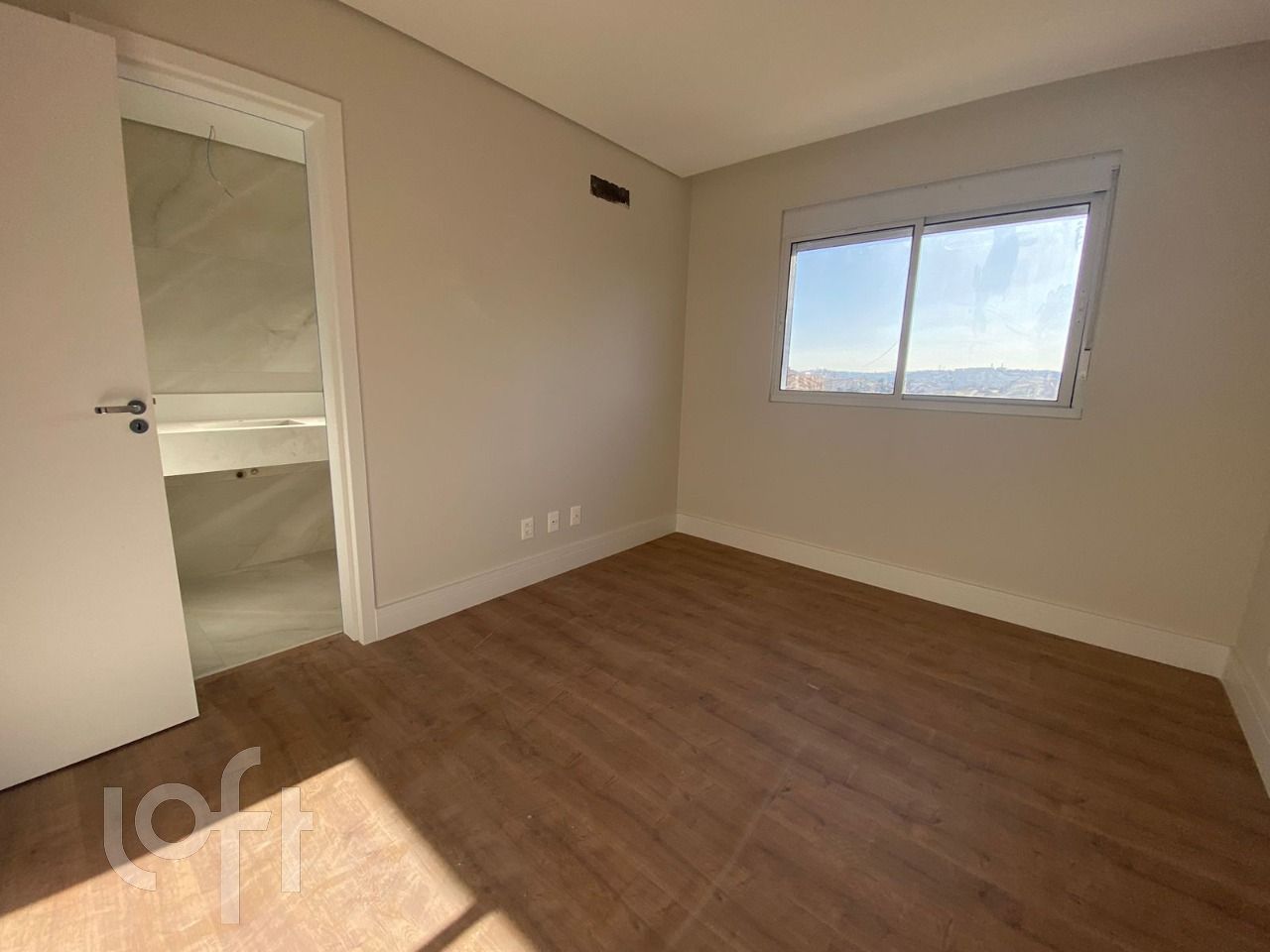 Apartamento à venda com 4 quartos, 139m² - Foto 12