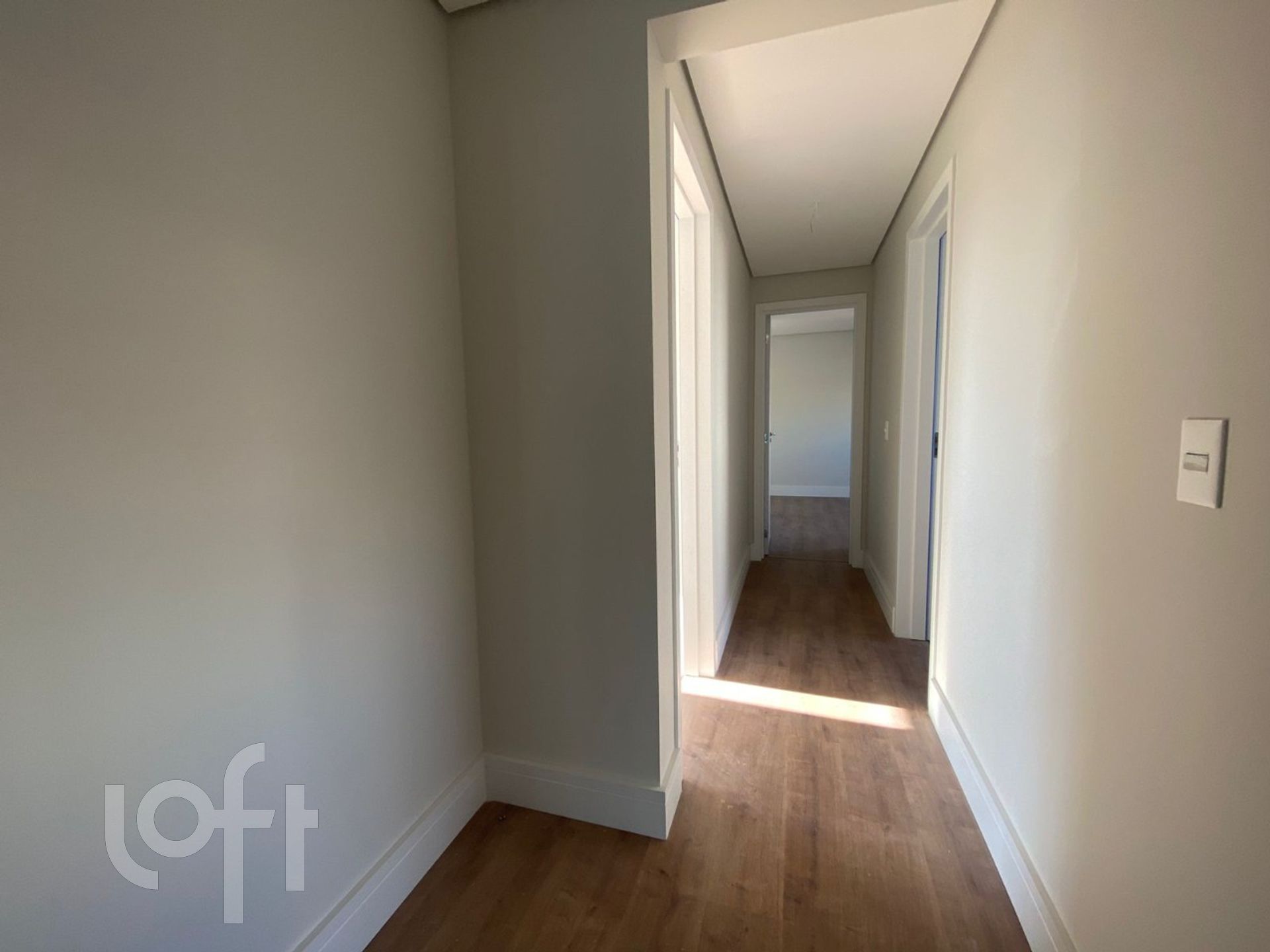 Apartamento à venda com 4 quartos, 139m² - Foto 8