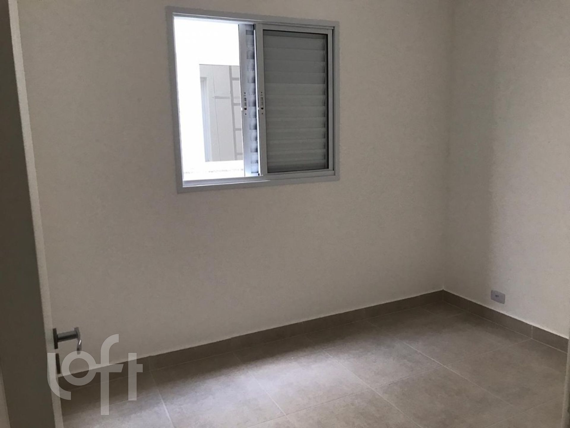 Apartamento à venda com 1 quarto, 37m² - Foto 3