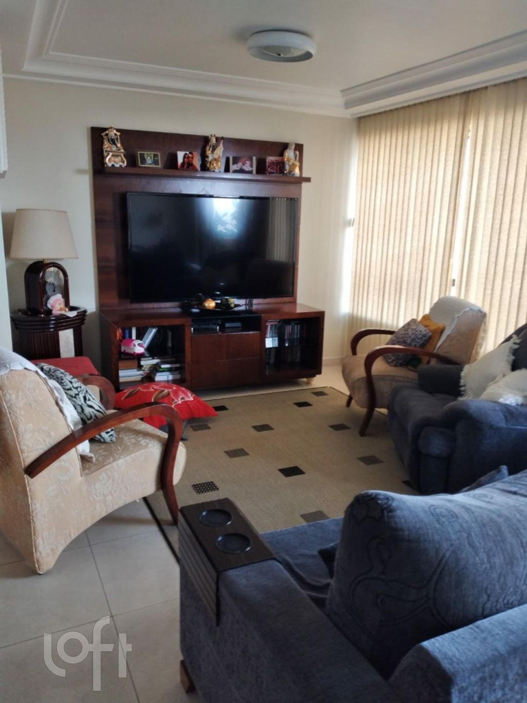 Apartamento à venda com 3 quartos, 147m² - Foto 1