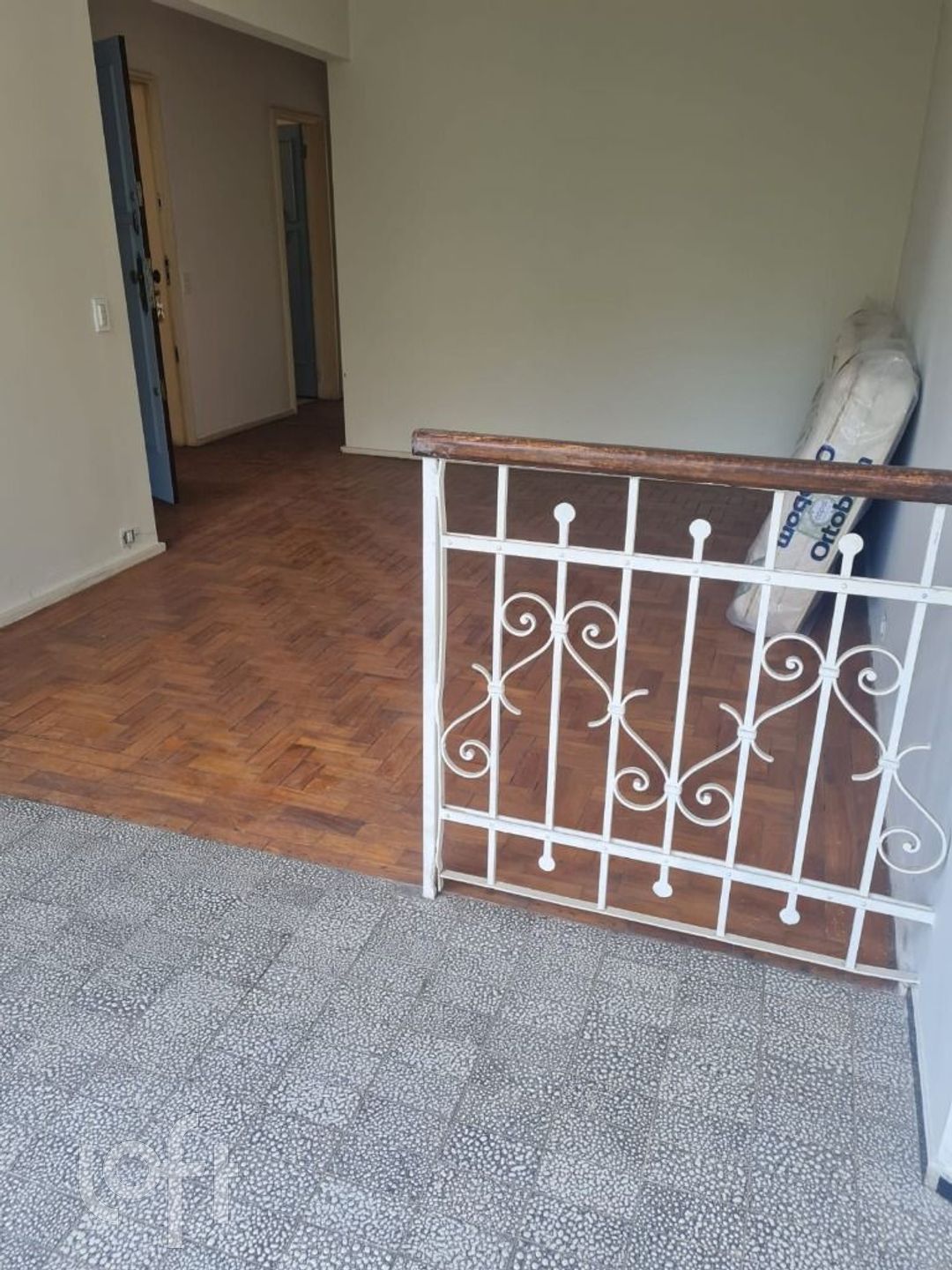 Apartamento à venda com 2 quartos, 100m² - Foto 1