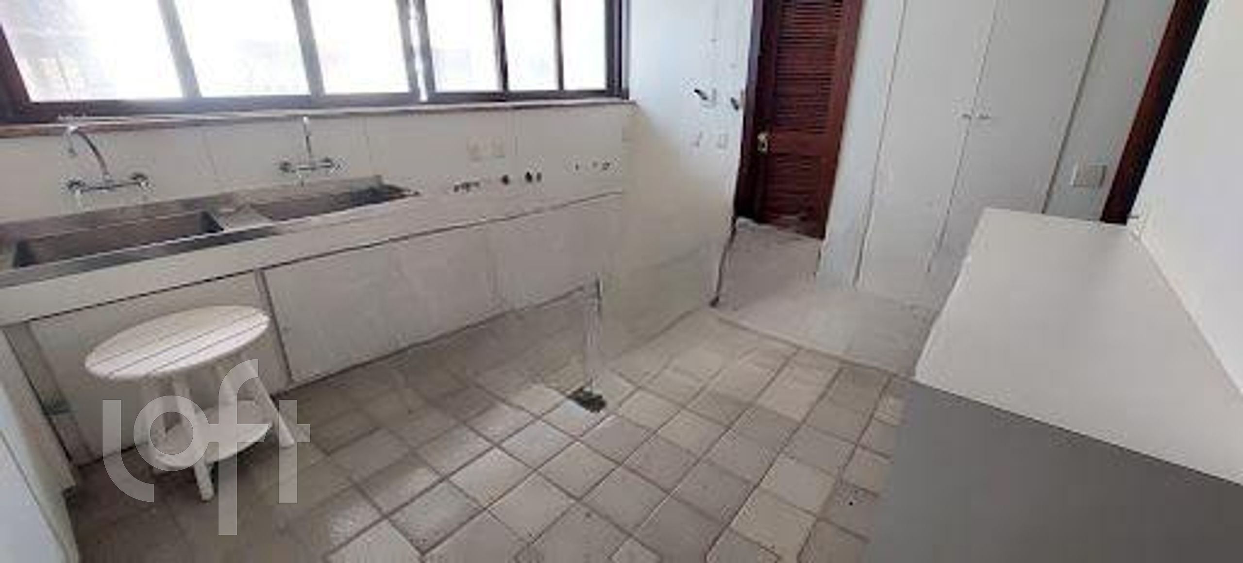 Apartamento à venda com 4 quartos, 530m² - Foto 5