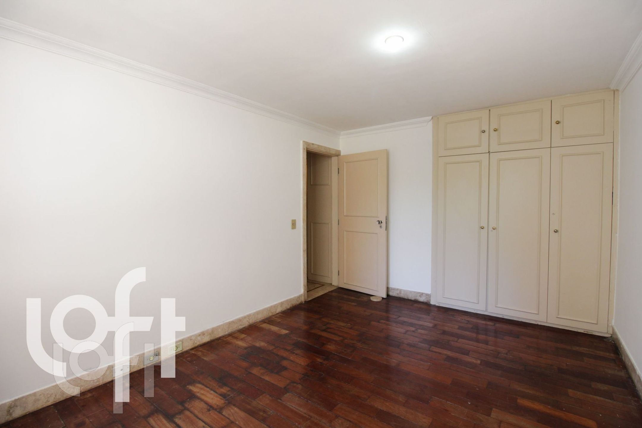 Apartamento à venda com 3 quartos, 135m² - Foto 24