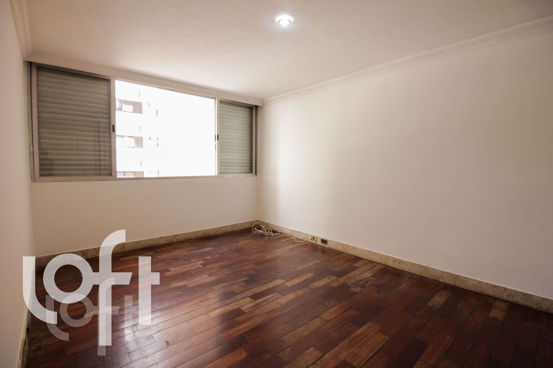 Apartamento à venda com 3 quartos, 135m² - Foto 18