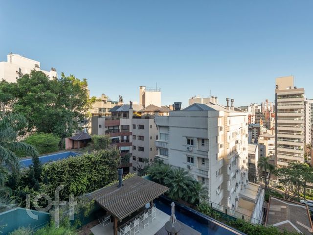 Apartamento com 126m², 2 dormitórios, 2 suítes, 4 vagas, Bela Vista em Porto Alegre
