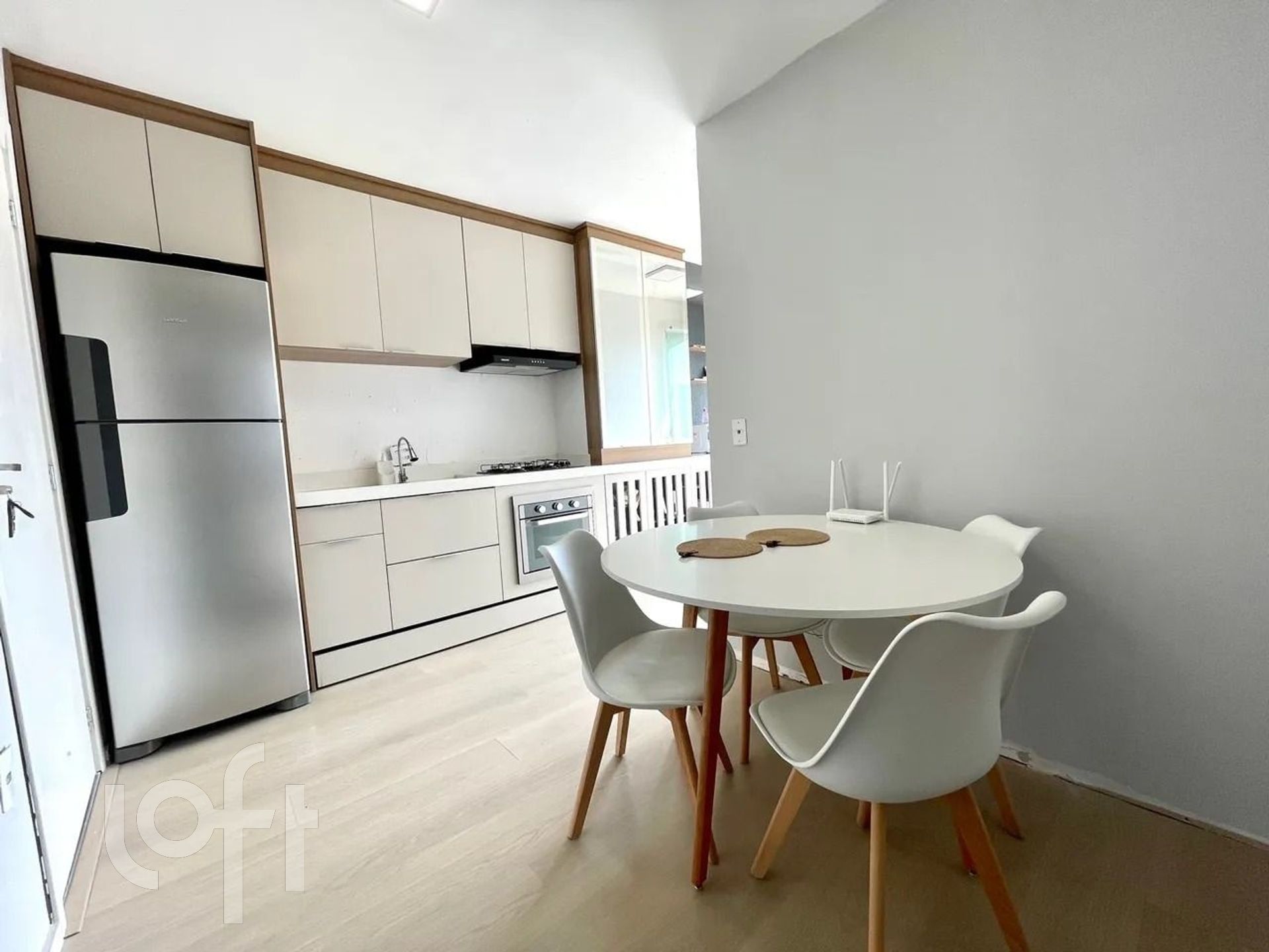 Apartamento à venda em Água Rasa com 30 m², 1 quar