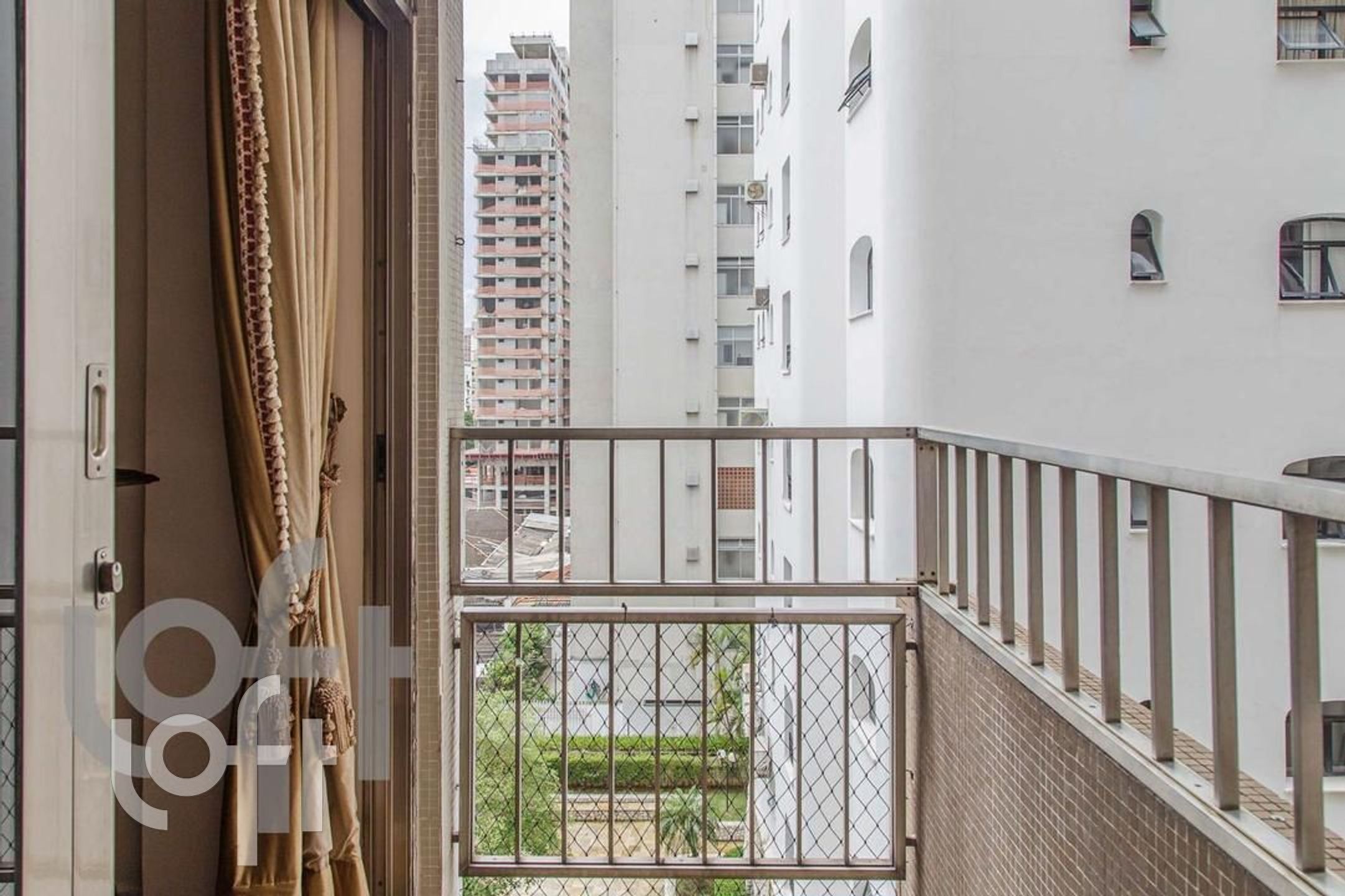 Apartamento à venda com 3 quartos, 210m² - Foto 12