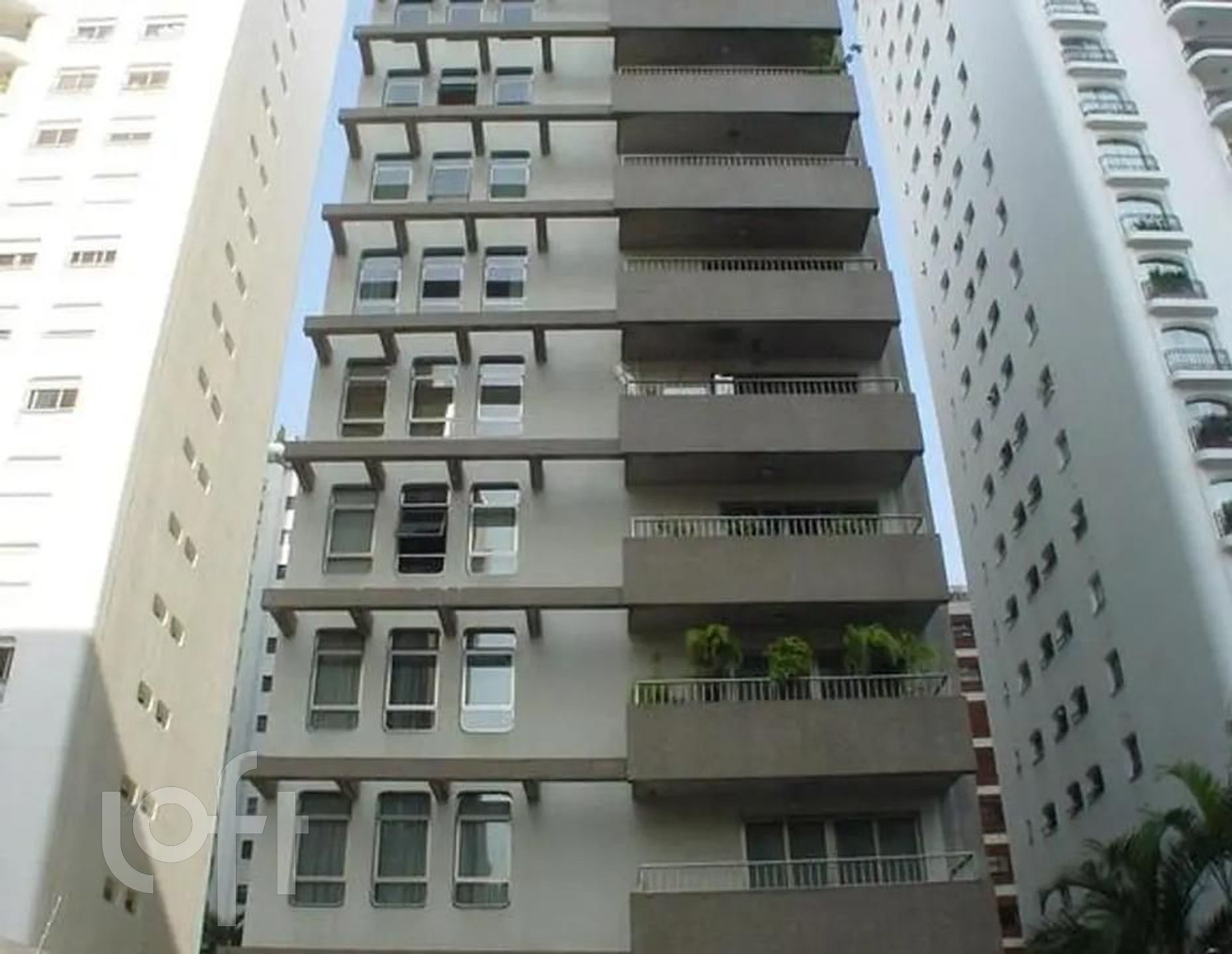 Apartamento à venda com 3 quartos, 210m² - Foto 35