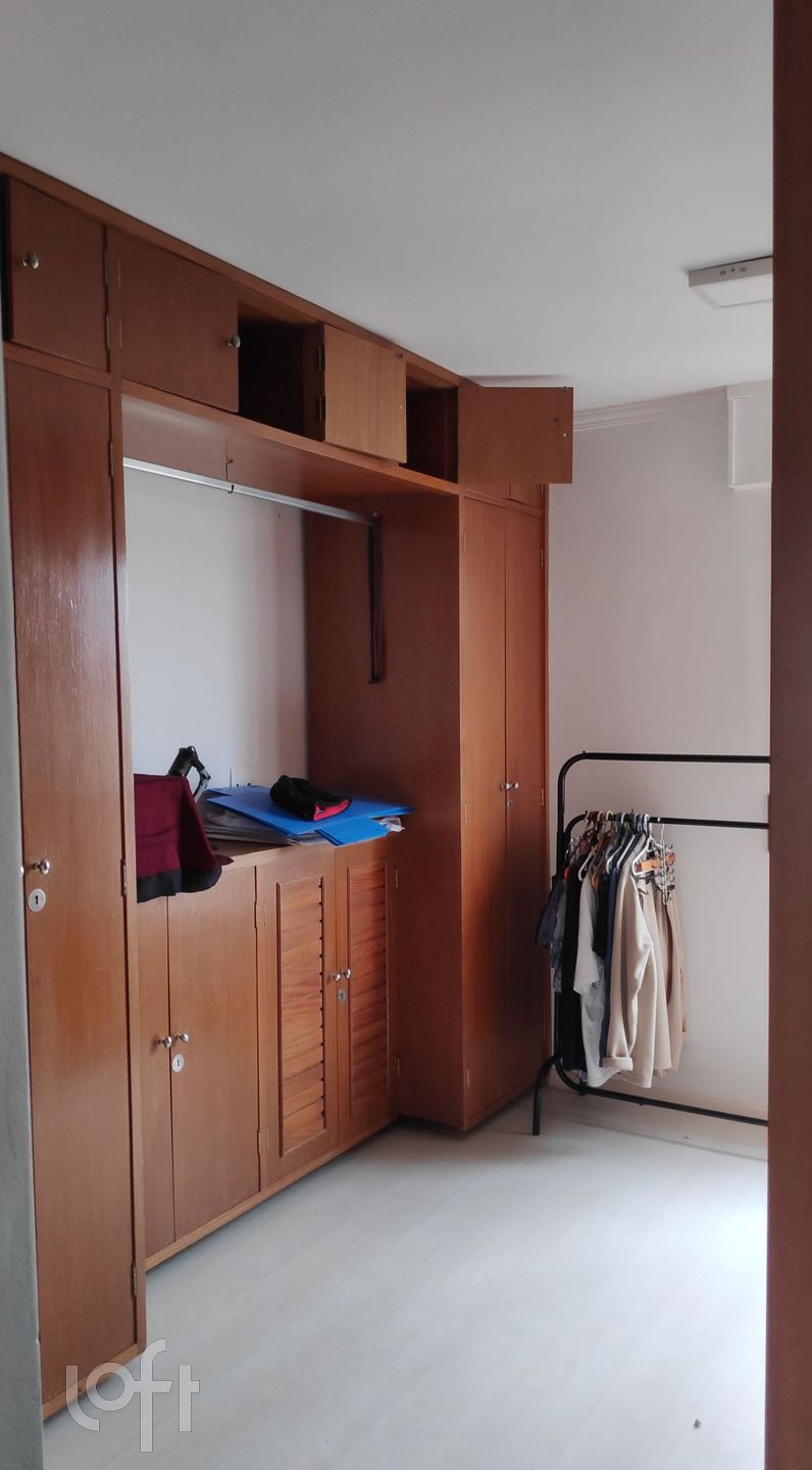 Apartamento à venda com 3 quartos, 219m² - Foto 3