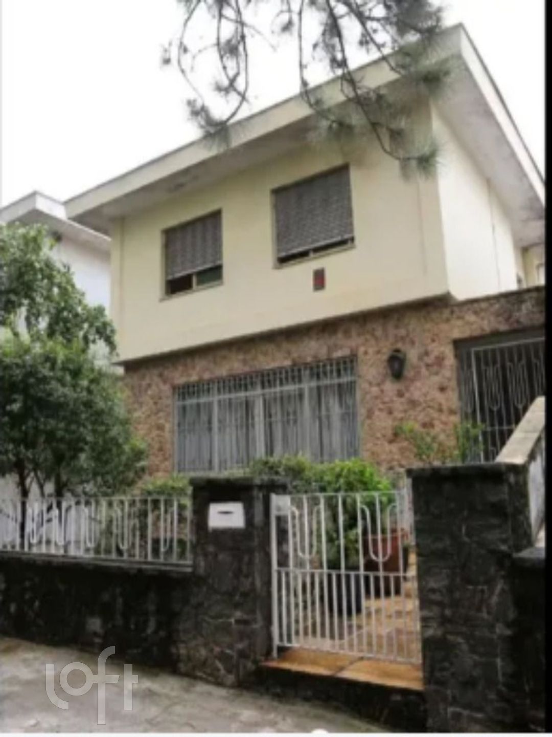 Casa à venda com 4 quartos, 500m² - Foto 1