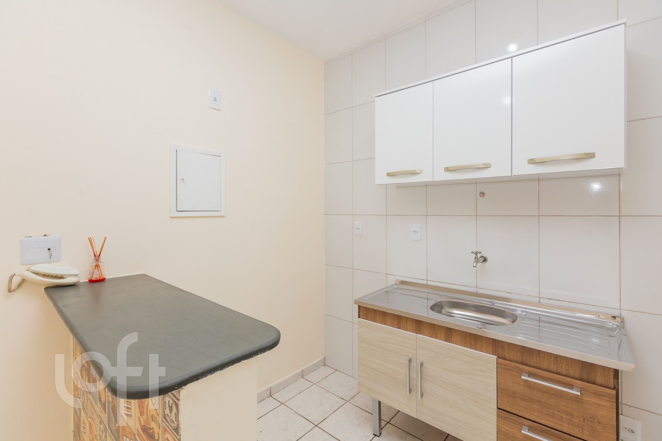 Apartamento à venda com 2 quartos, 52m² - Foto 4