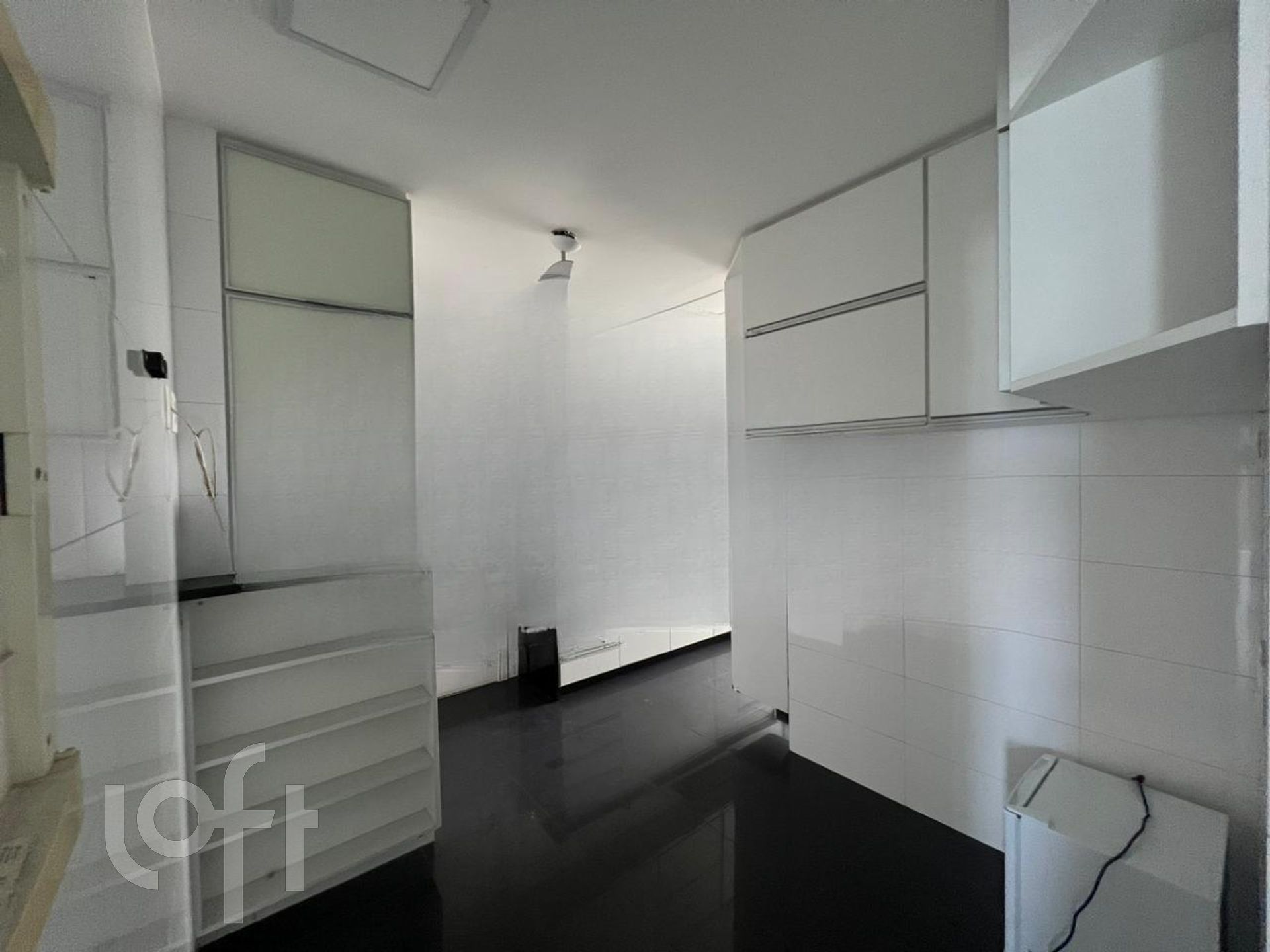 Apartamento à venda com 4 quartos, 271m² - Foto 21