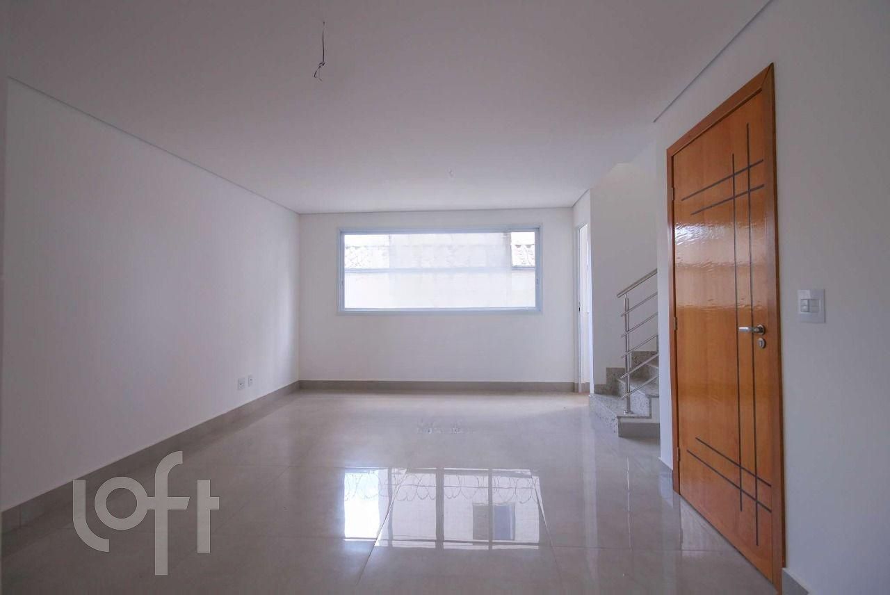 Apartamento à venda com 3 quartos, 180m² - Foto 4