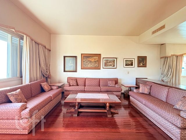 Apartamento com 226m², 3 dormitórios, 1 suíte, 1 vaga, Bom Fim em Porto Alegre