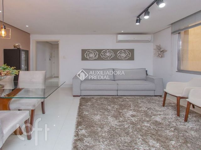 Apartamento com 99m², 3 dormitórios, 1 suíte, Petrópolis em Porto Alegre
