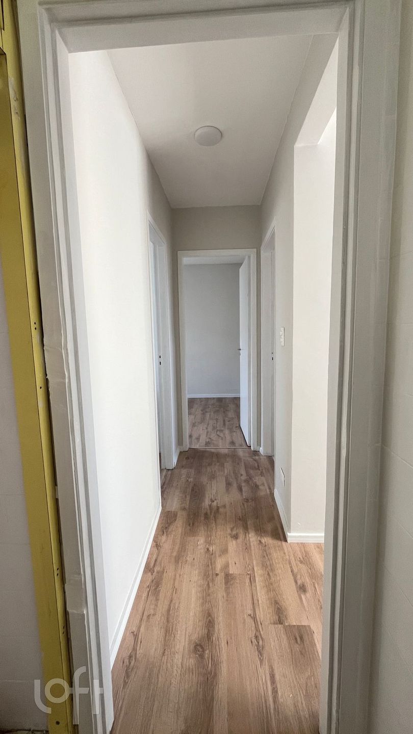 Apartamento à venda com 2 quartos, 67m² - Foto 16