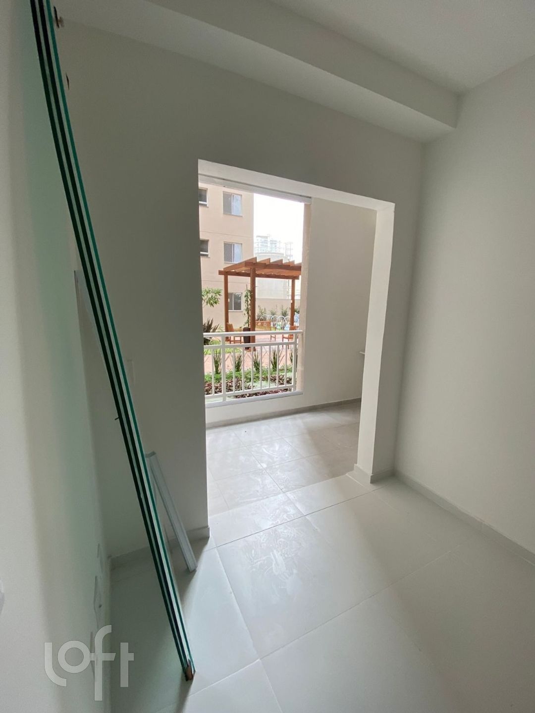 Apartamento à venda com 2 quartos, 42m² - Foto 3