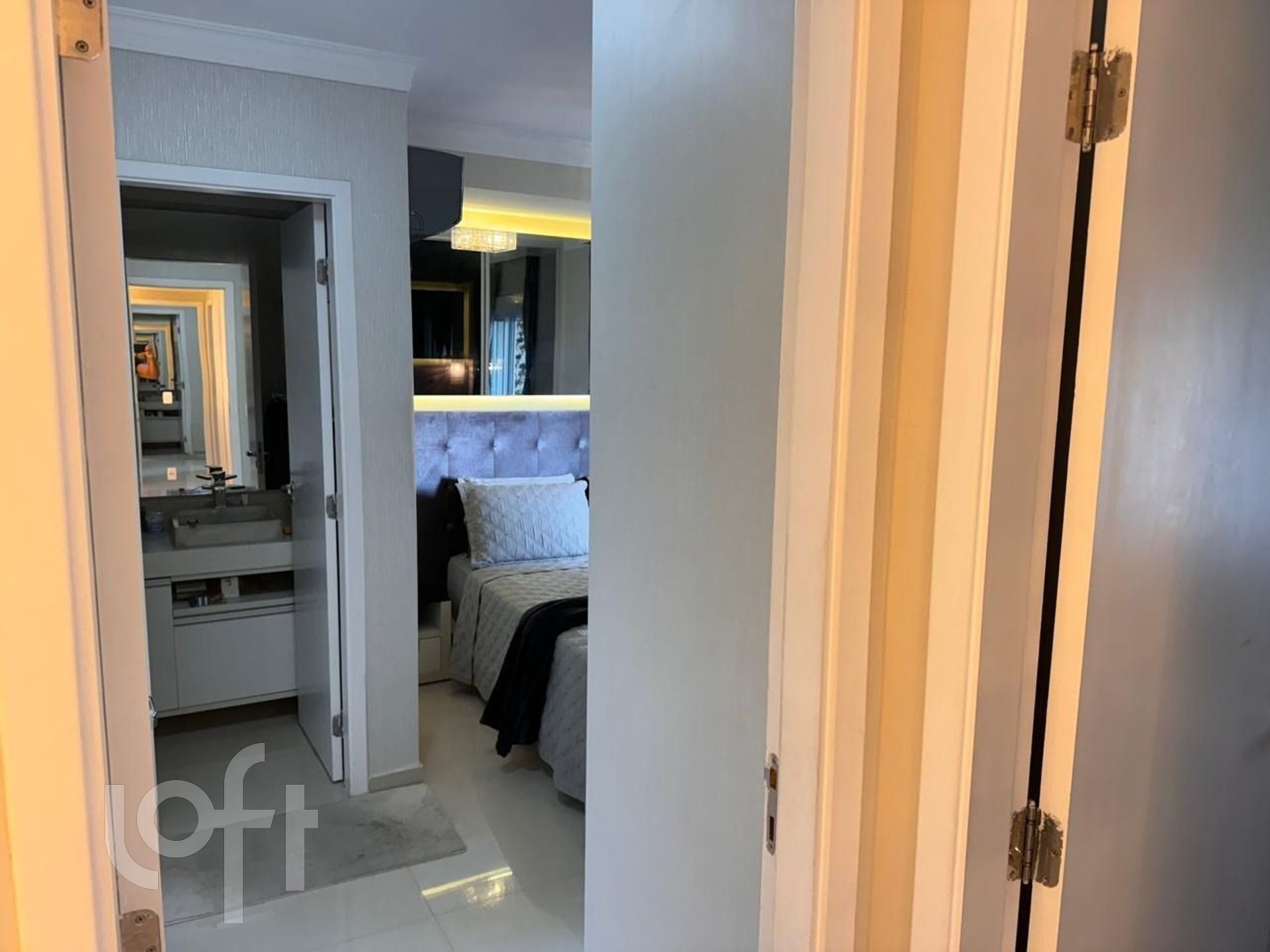 Apartamento à venda com 2 quartos, 80m² - Foto 18