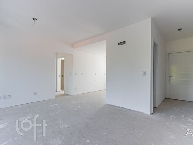 Apartamento com 82m², 2 dormitórios, 2 suítes, São João em Porto Alegre